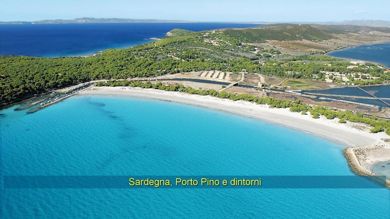 Domos Le Due Tuie Bed & Breakfast Piscinas Eksteriør bilde